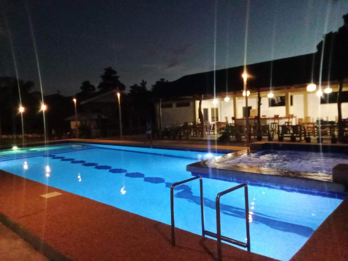 Casa James Apartment, Rooms , Pool And Restaurant 시퀴조르 외부 사진